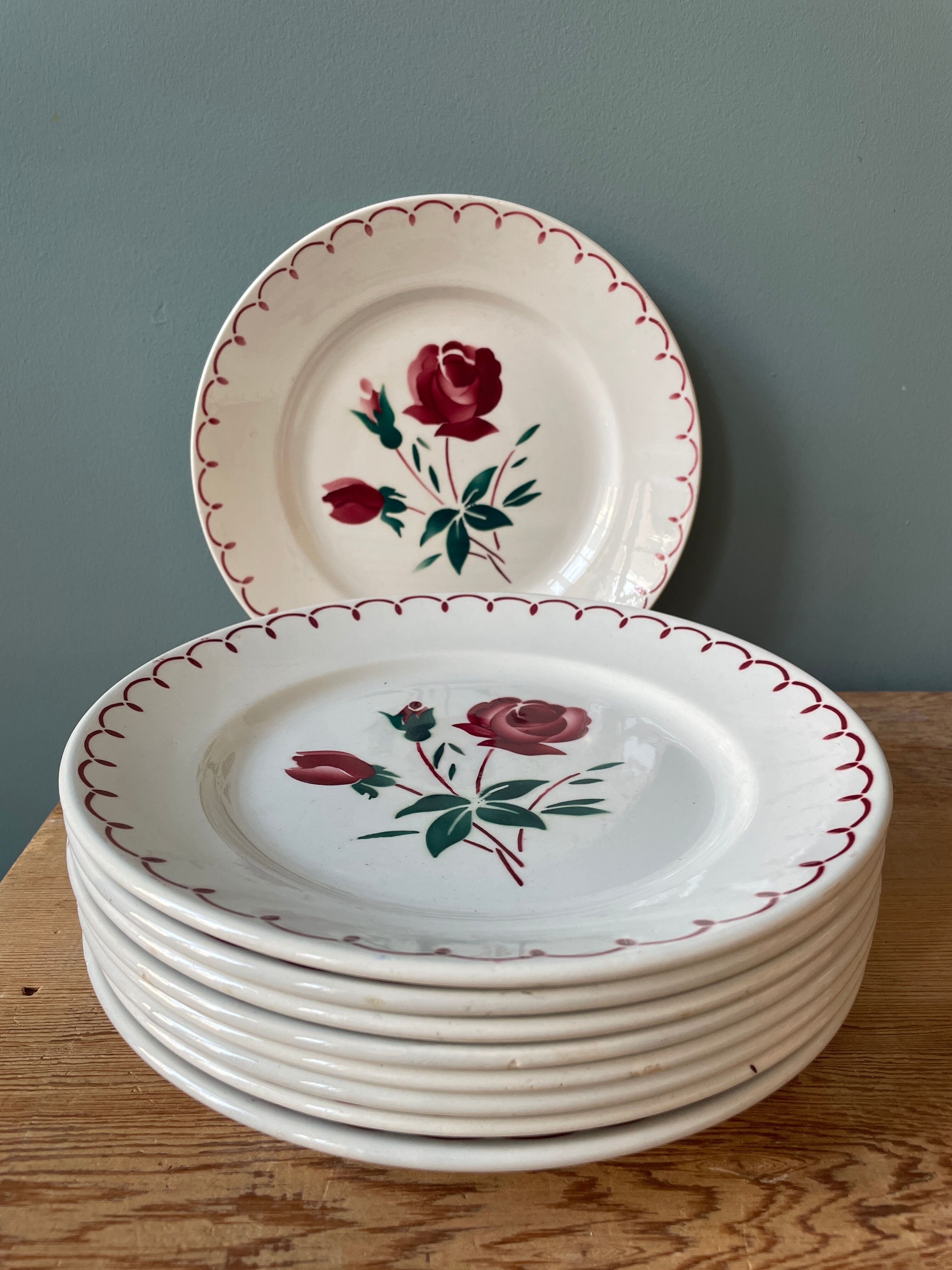 Set of 9 vintage flat plates in Badonviller earthenware