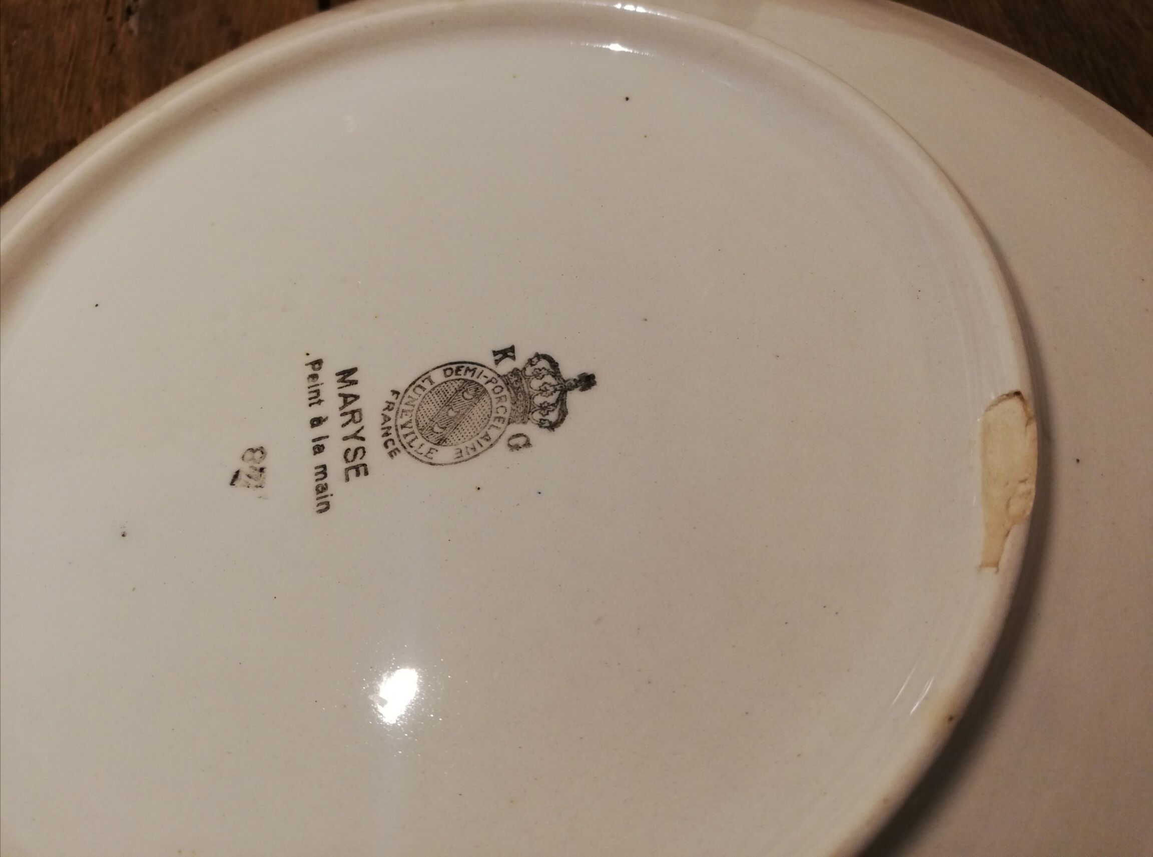 Lunéville handle dish