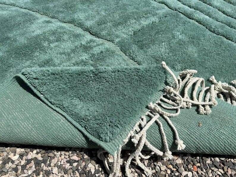 Large emerald green Mrirt Moroccan rug 300x300 cm – high-end