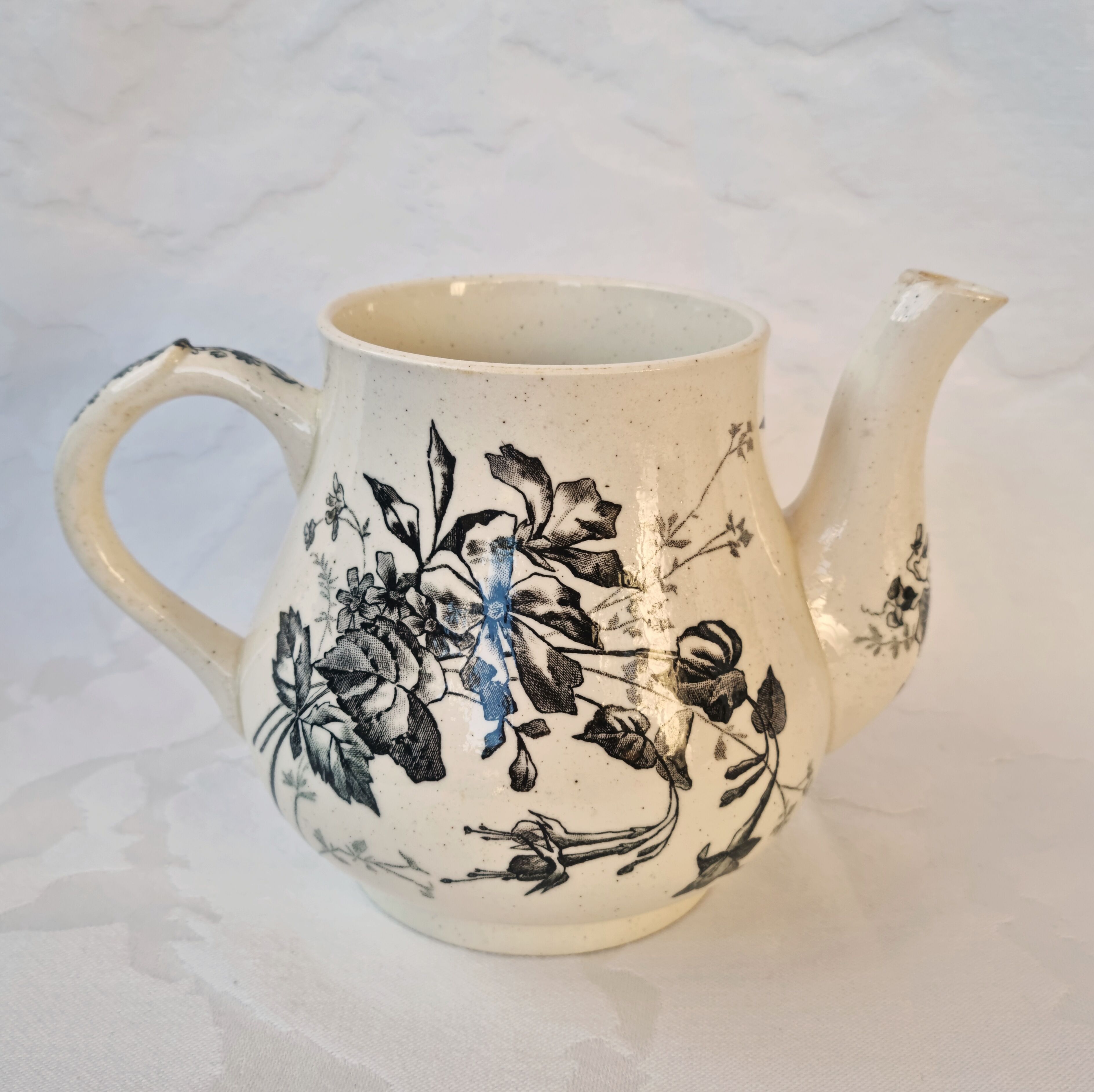 Teapot earth of iron Emile Bourgeois