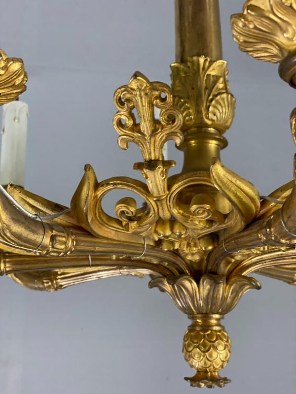 Golden bronze lustre 8 bras de lumière, france first half of the 19th century