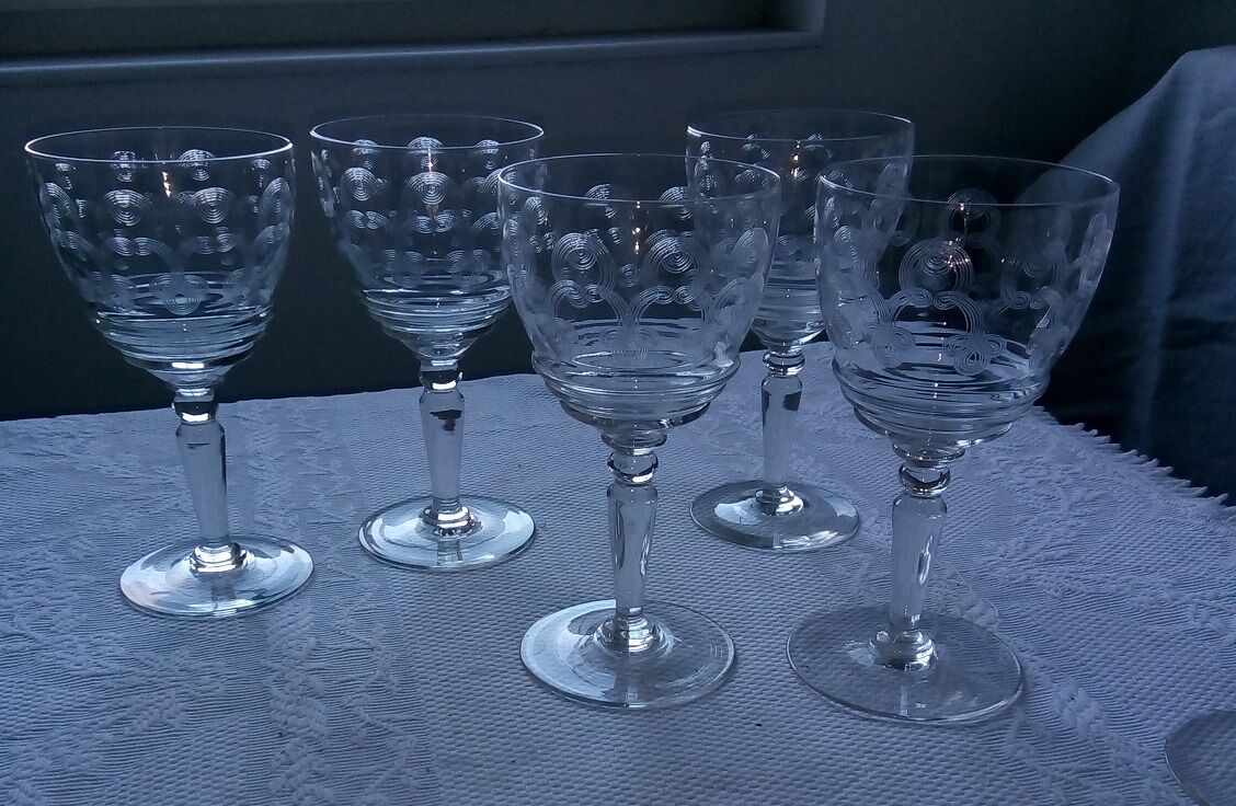 Set of 6 old crystal walking glasses