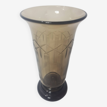 Art deco vase in etched smoked glass