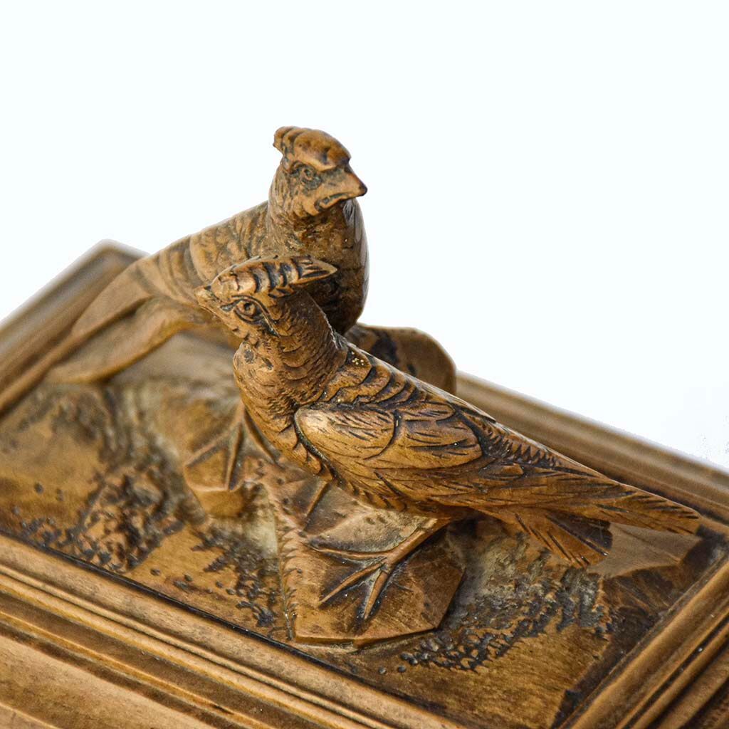 Box box carved wood flower foliage 2 birds black forest with old key