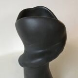 Free-form vase in black ceramic by Louis Giraud in Vallauris, circa 1960.
