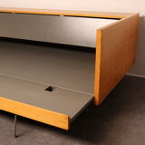 Convertible sofa & double bed model 'GE258' by Hans Wegner for Getama - Denmark - 1960's