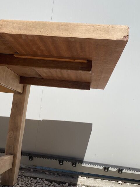 Stripped farmhouse table extensions to 255 cm