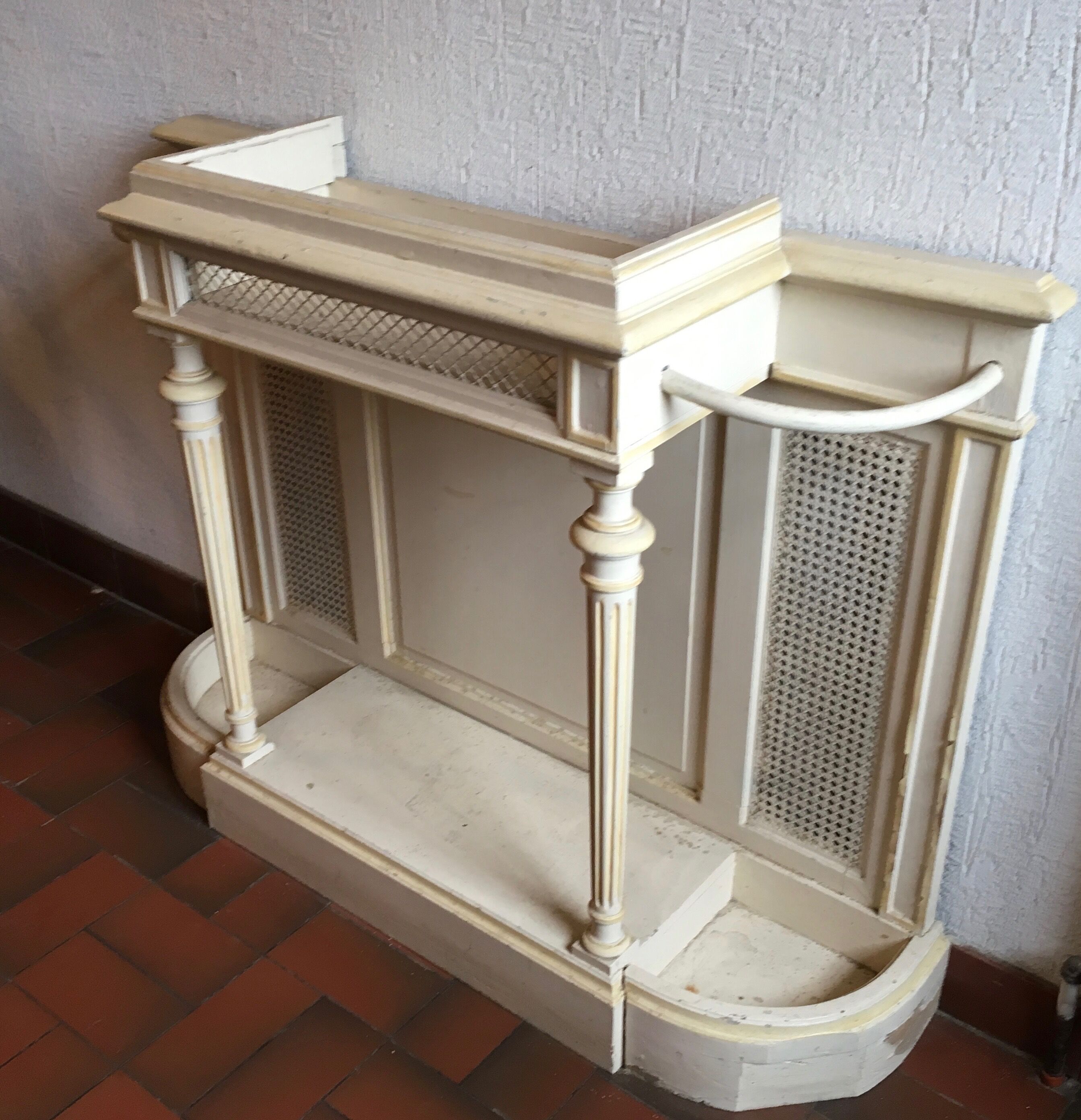 Locker room style Shabby Chic furniture