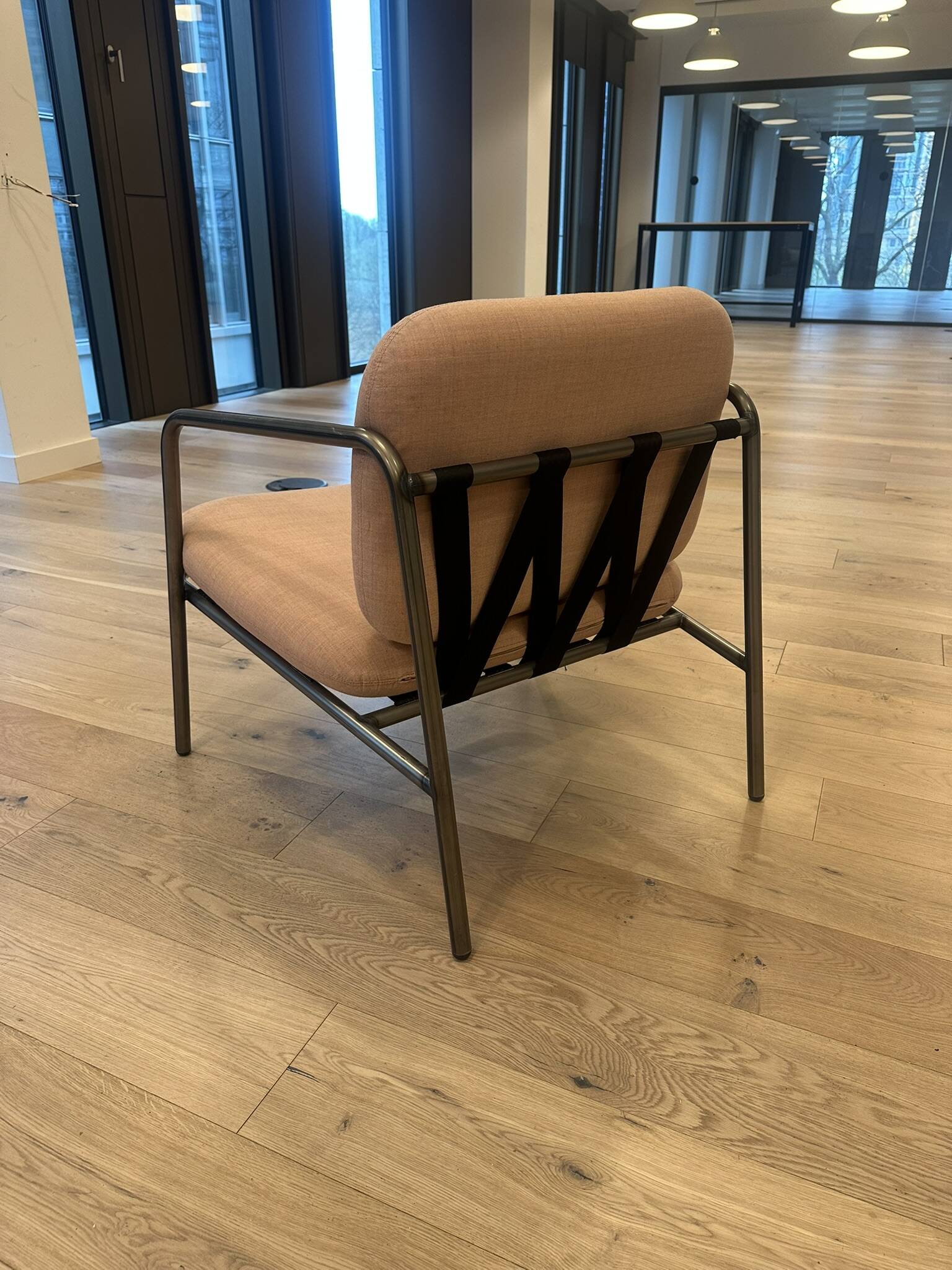 Deadgood Working Lounge Chair, in pale pink fabric with metal base