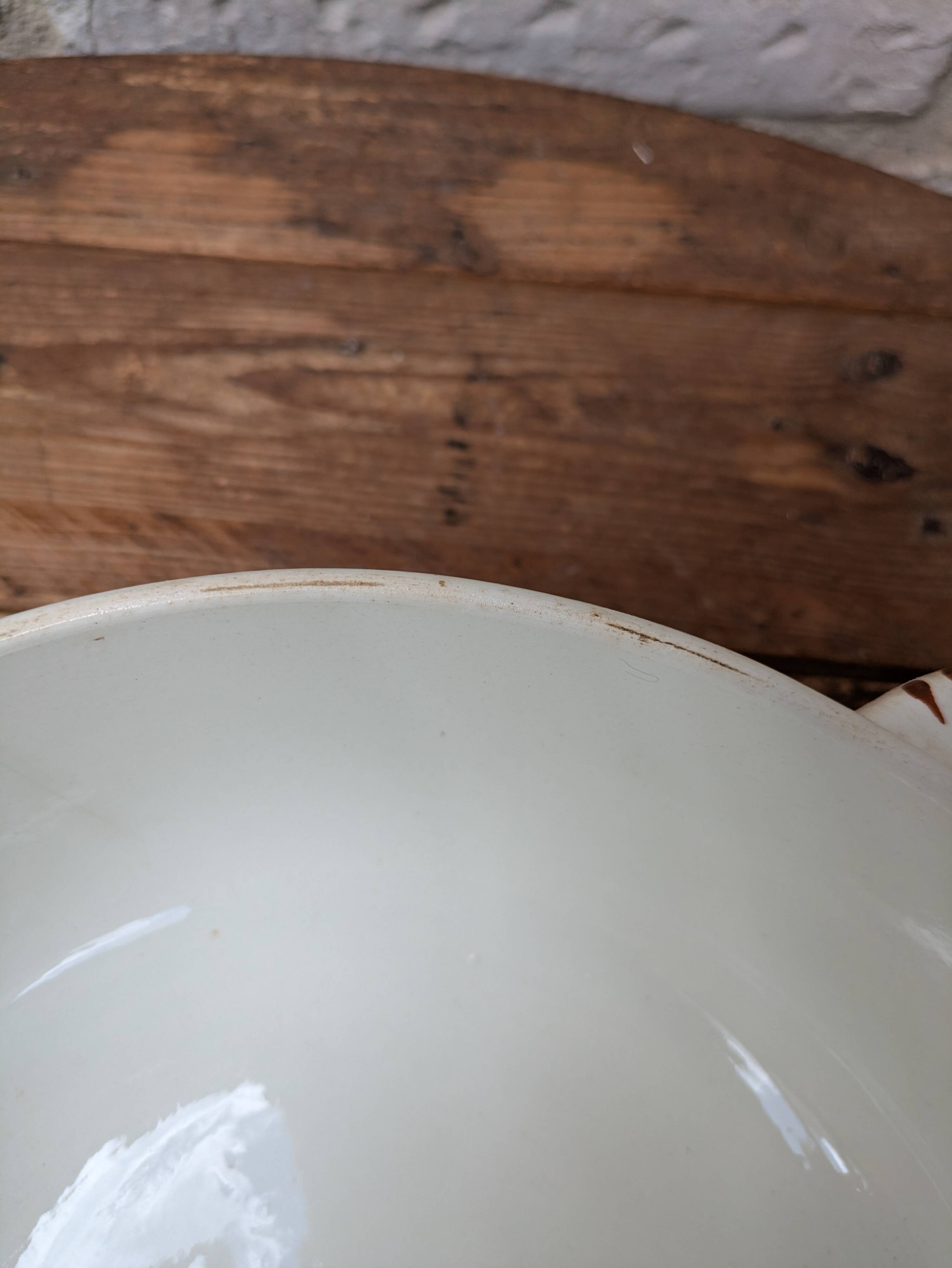 Soup tureen with lid in Salins ironstone model Nénuphar 25.5cm