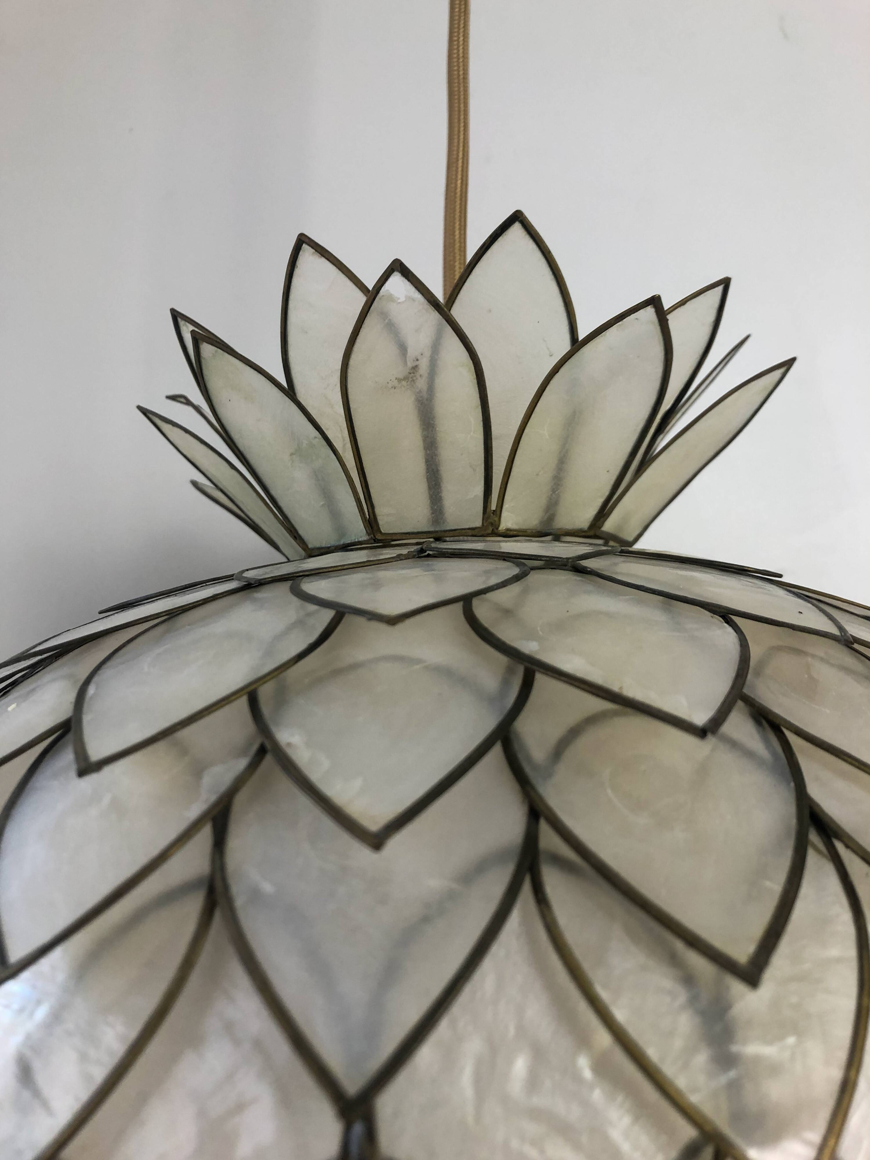 Lotus suspension in mother-of-pearl and brass