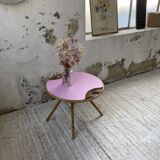 Table basse vintage en rotin rose