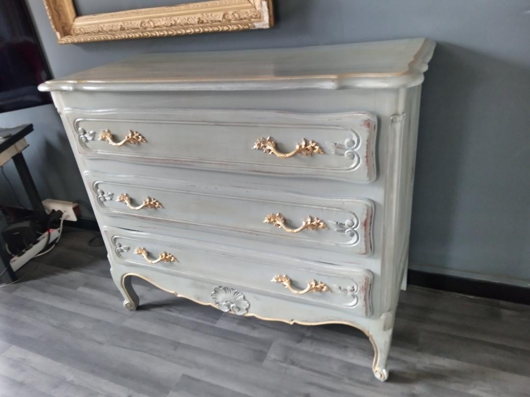 Louis XV-style patinated grey chest of drawers