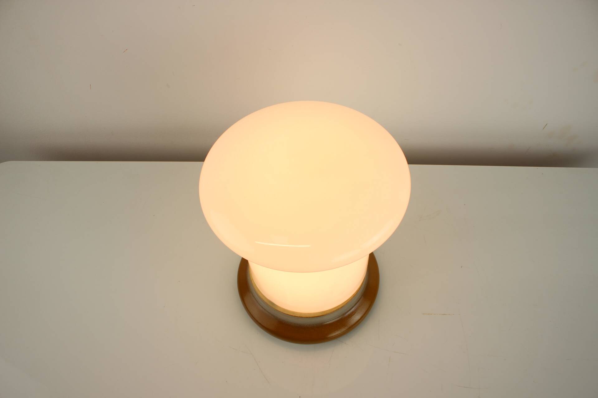 Lampe de table vintage en verre et céramique Osvetlovaci Sklo Valasske Mezirici, 1970