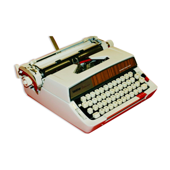 Brother deluxe 2100 typewriter