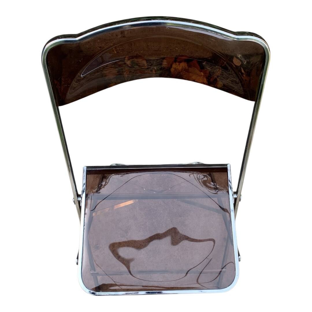 6 chaises pliantes en Plexiglas fumé et métal chrome Chaisor 1970