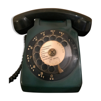 Téléphone à cadran bleu