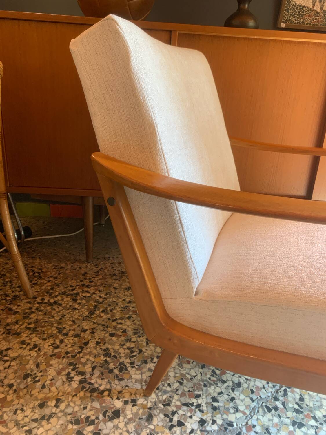Fauteuil vintage bois et tissu