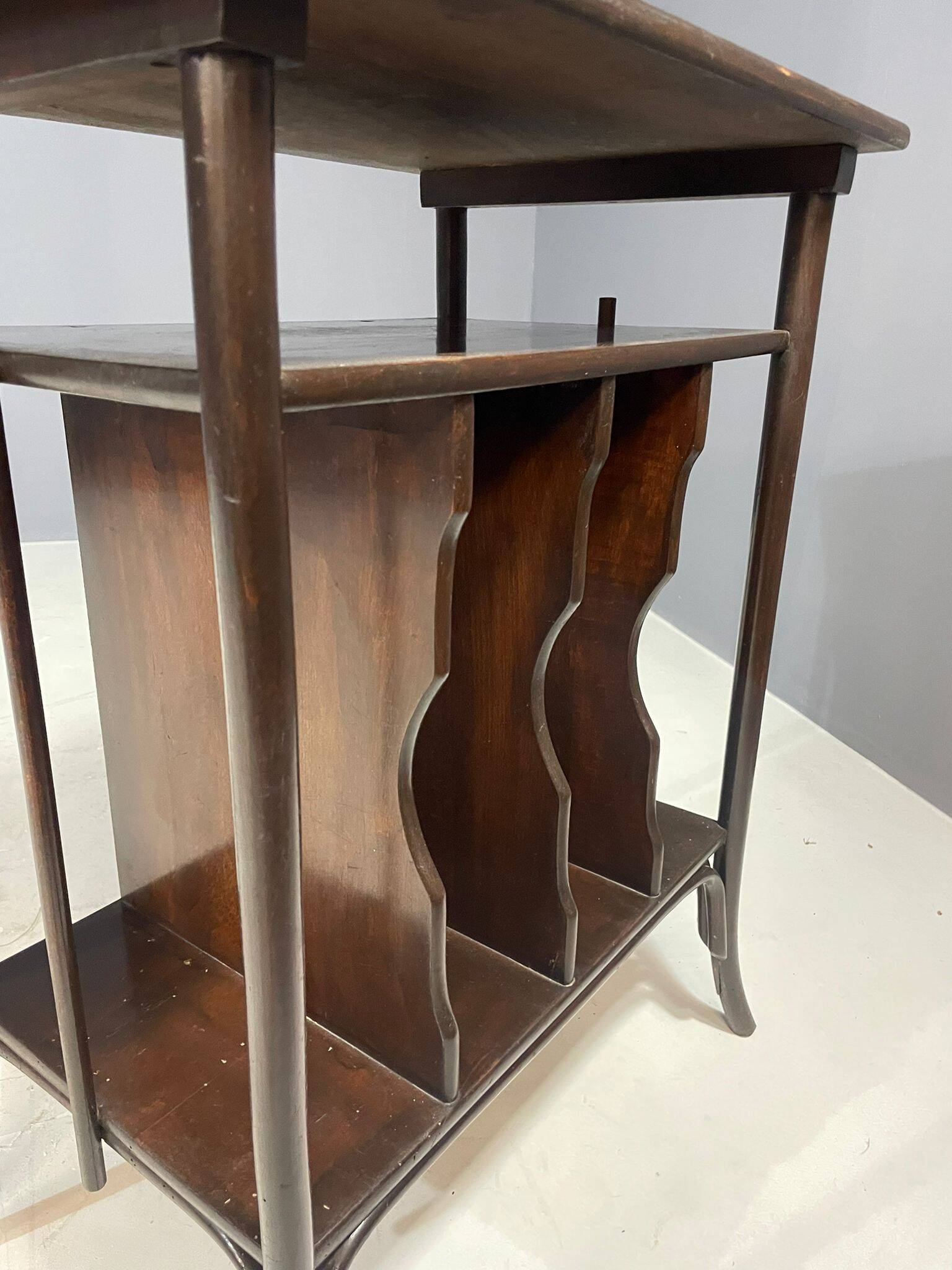 Art Nouveau table by Gebrüder Thonet, model 11611, ca. 1910