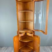 Corner display case in marquetry, 20th century