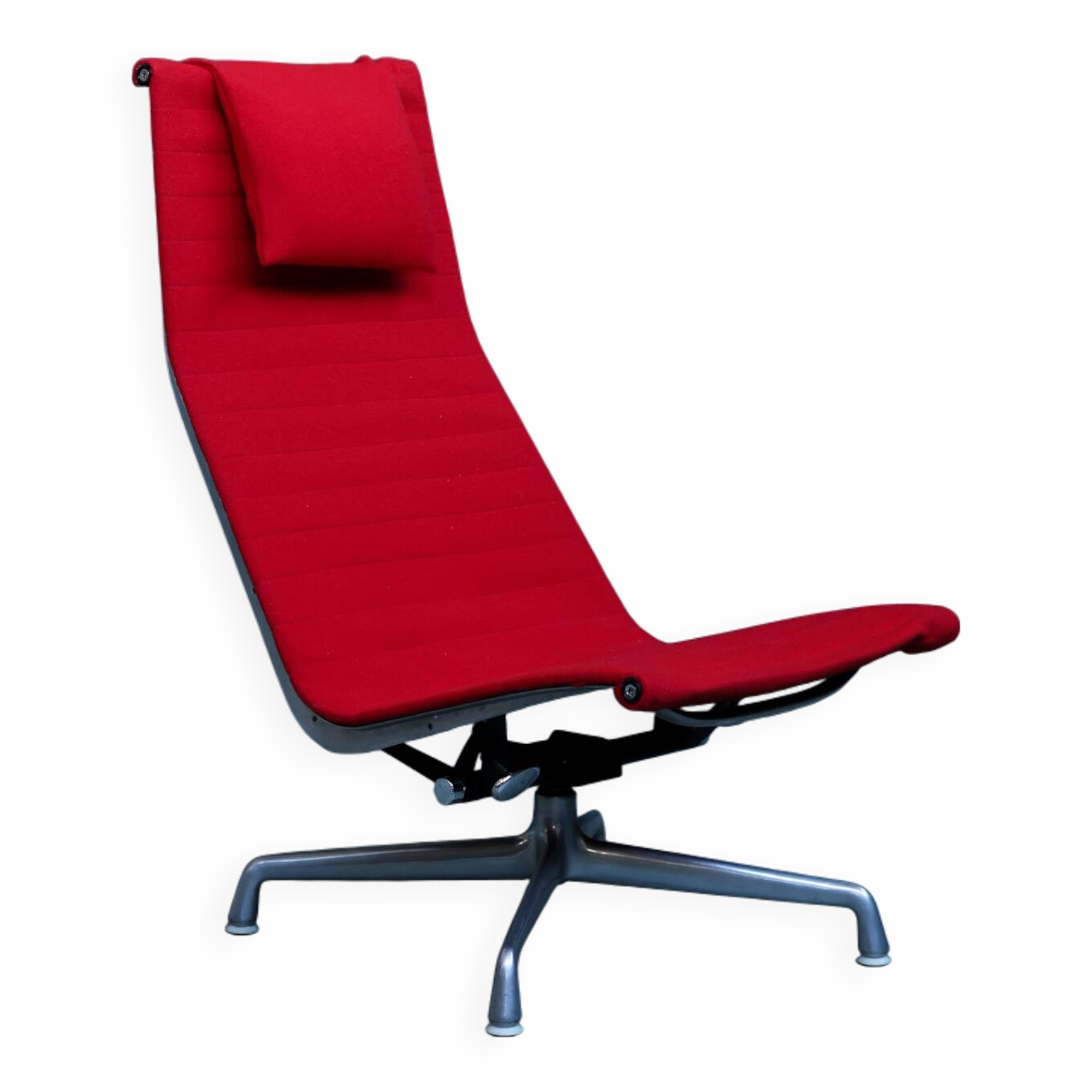 Aluminum Lounge Chair EA125 by Charles & Ray Eames for HERMAN MILLER