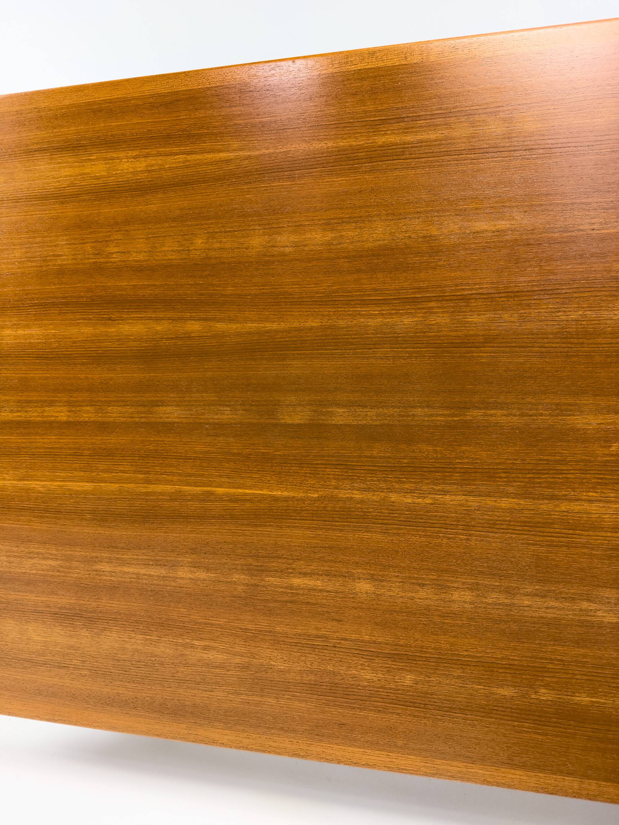 Table à manger en teck AT-312 par Hans J. Wegner pour Andreas Tuck, années 1960