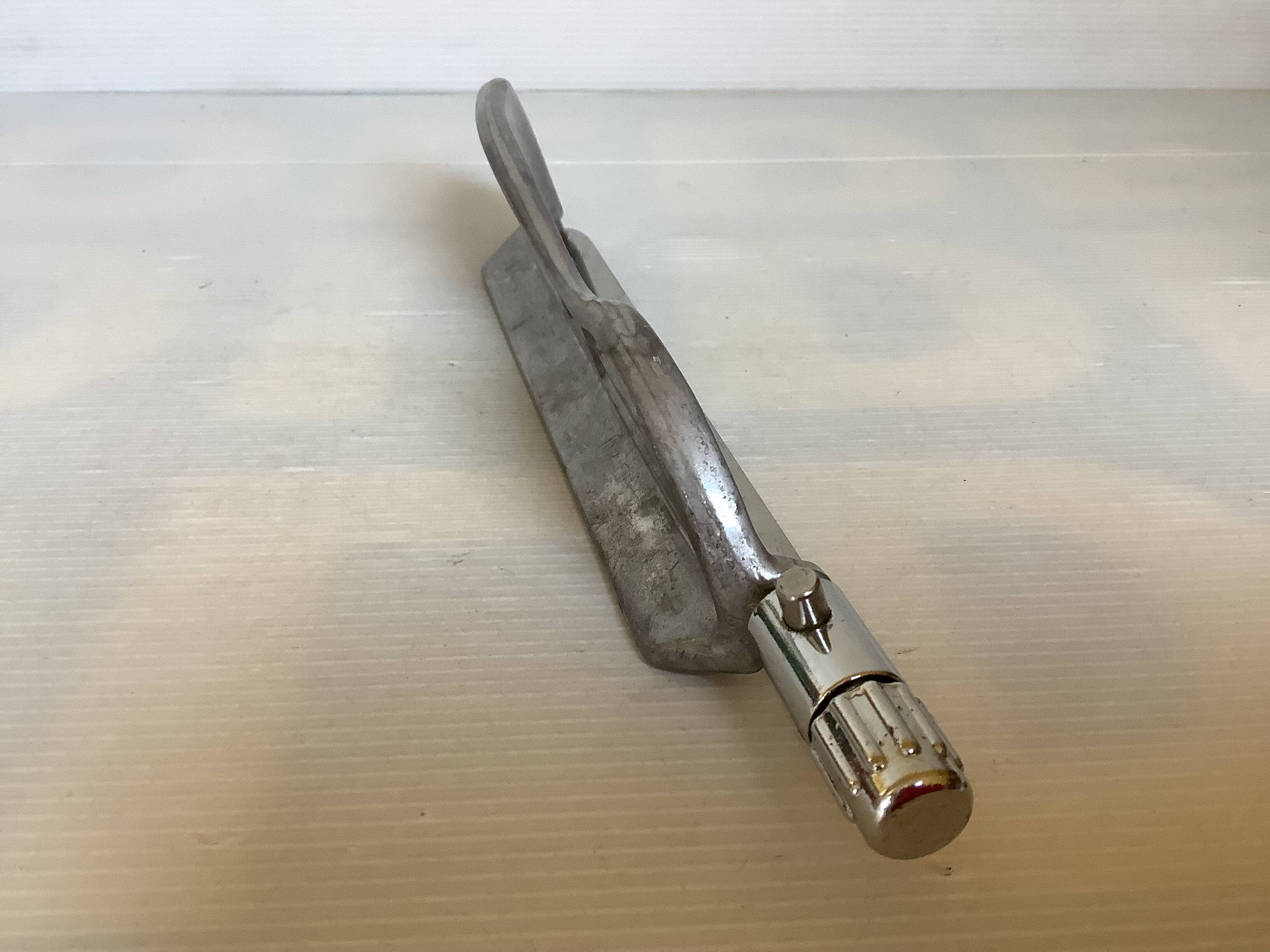 Old bread or cheese knife schnittfix II from the 1960s.