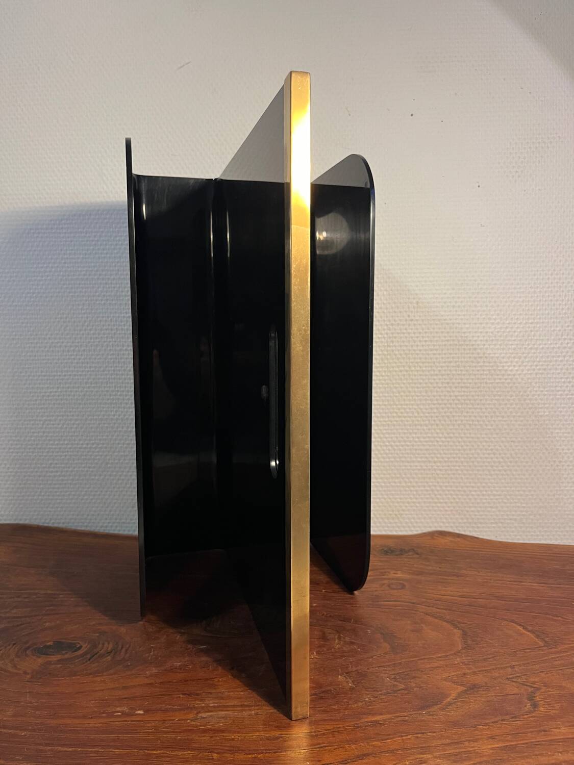 Roche Bobois Plexiglas magazine rack from the 80s