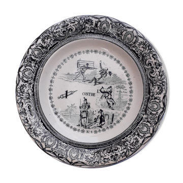 Old plate in Gien opaque porcelain