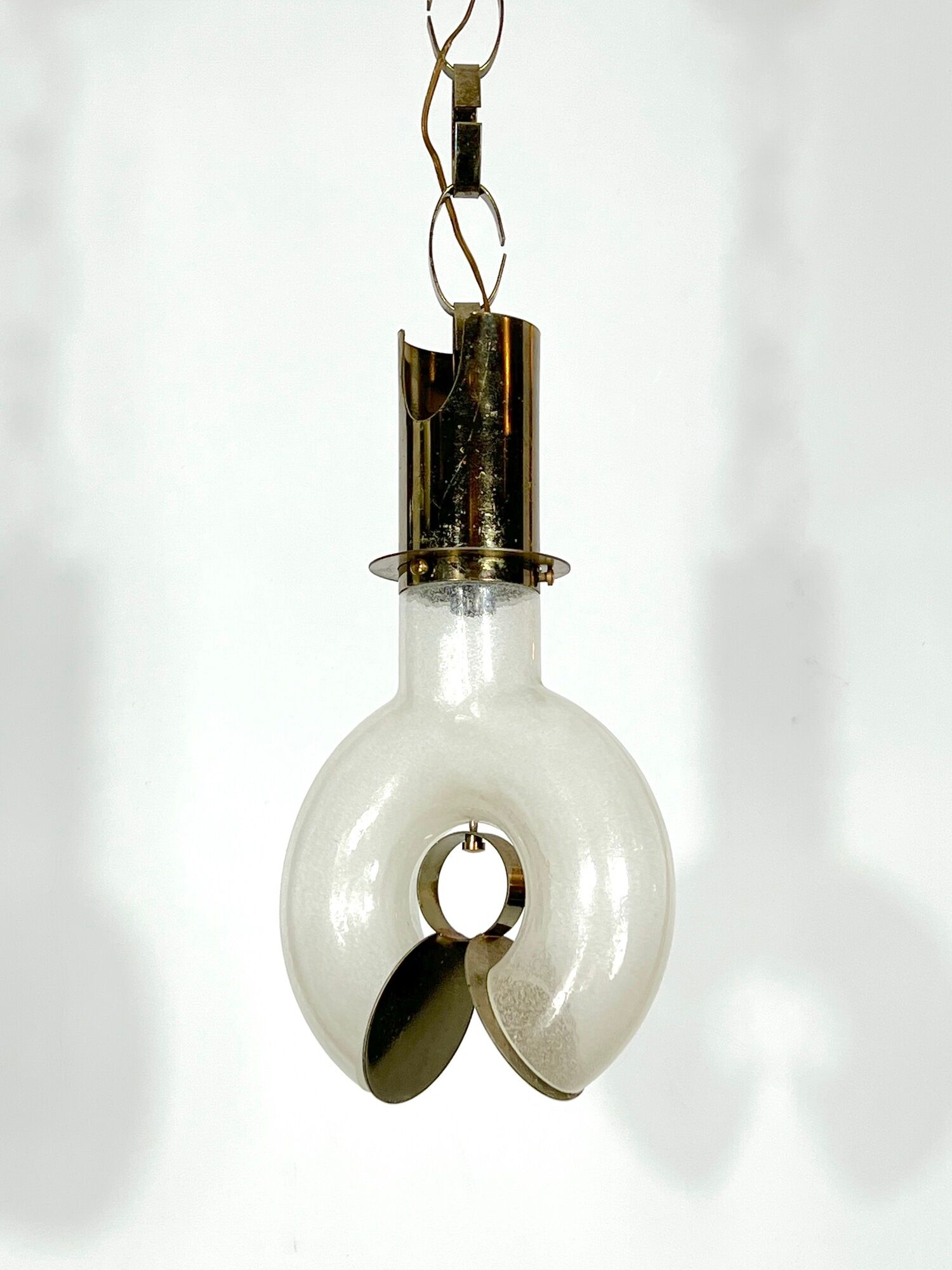 Mid-century modern brass and pulegoso chandelier by Carlo Nason