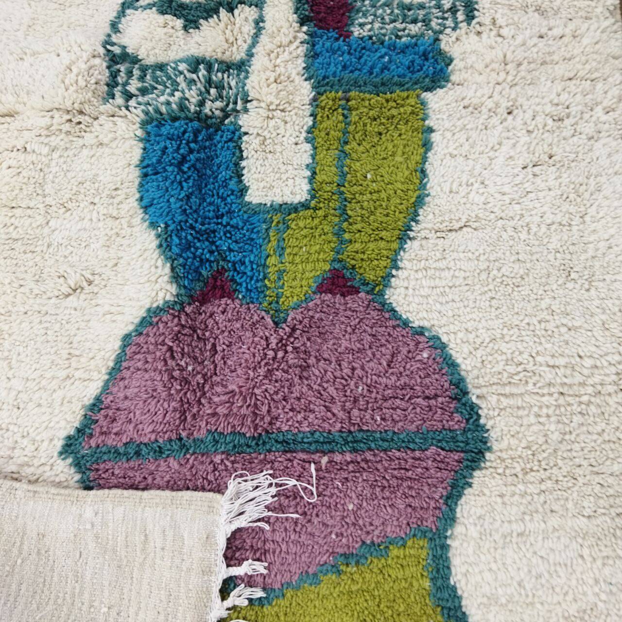 Handmade Moroccan Berber rug 260 x 133 cm