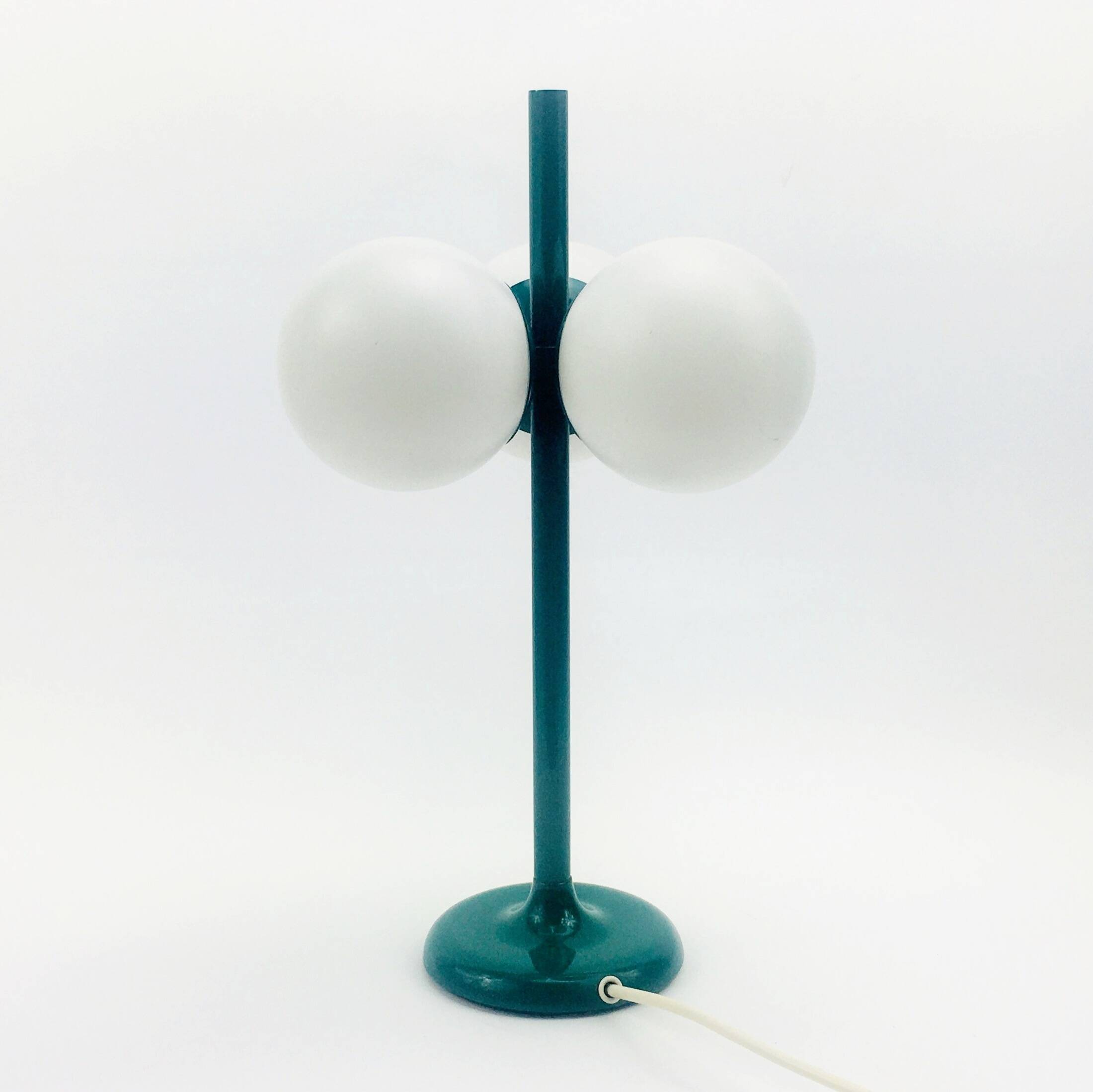 Grande lampe de table Space Age du milieu du siècle de Kaiser Leuchten, Allemagne, années 1960