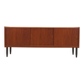 Buffet en teck danois des années 1970 avec portes coulissantes.