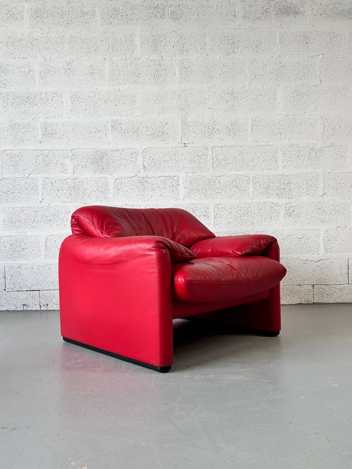 Fauteuil 1 places Cassina Maralunga en cuir rouge