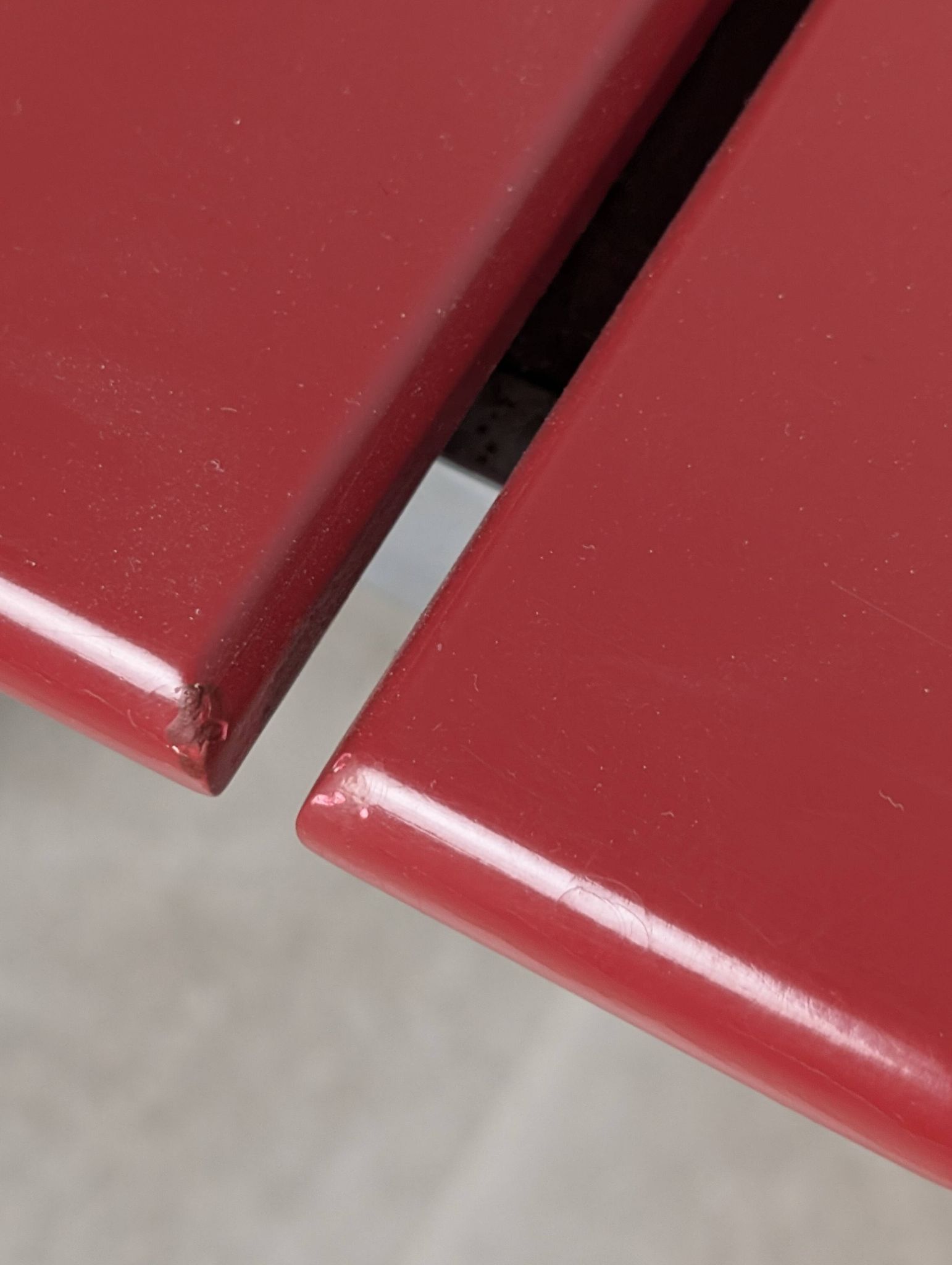 Postmodern chairs in chromed steel and red wood, set of 4, 1980s