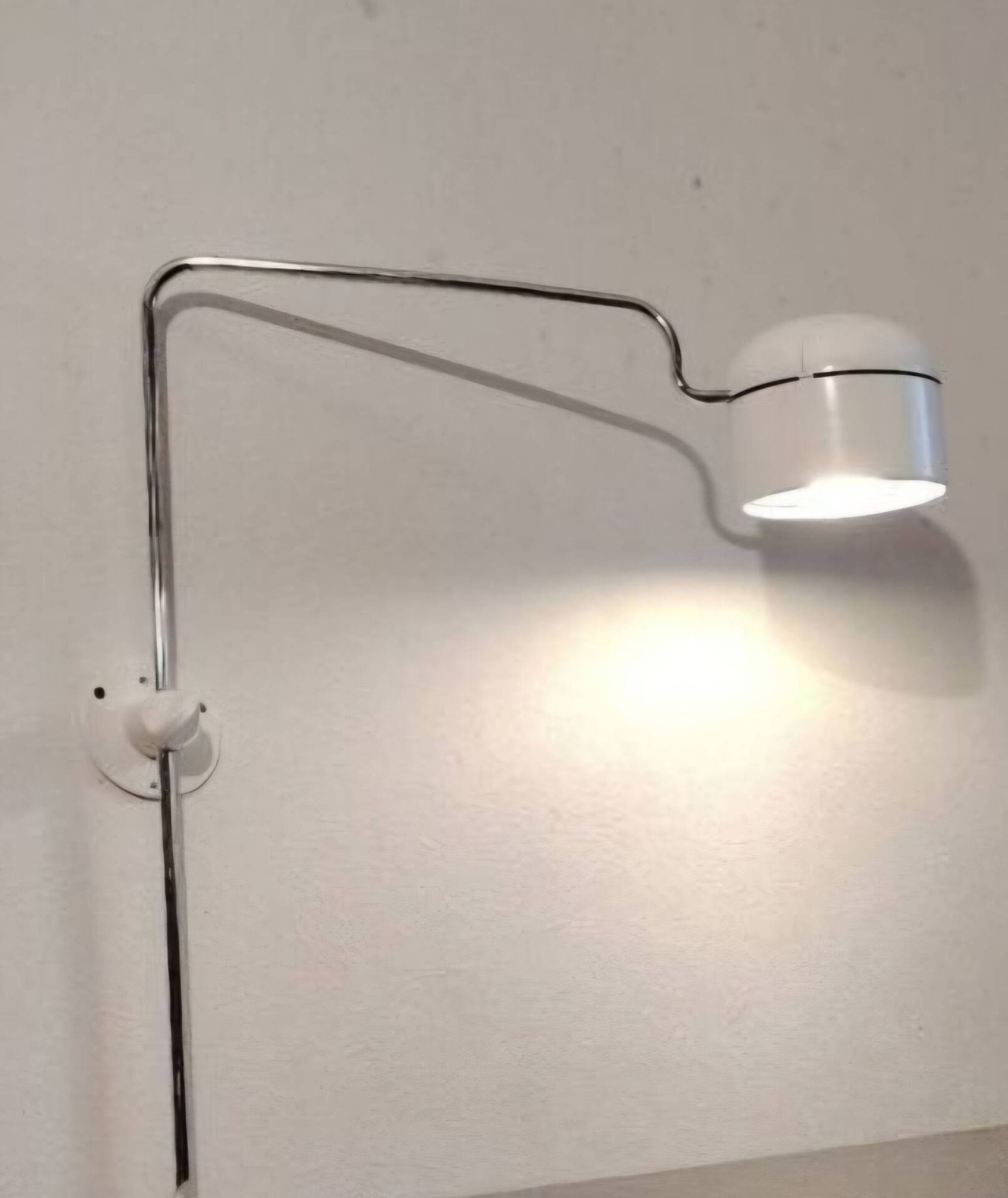Vintage STAFF wall light from the 1960s-1970s, articulated wall lamp.