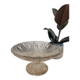 Chiseled glass cup