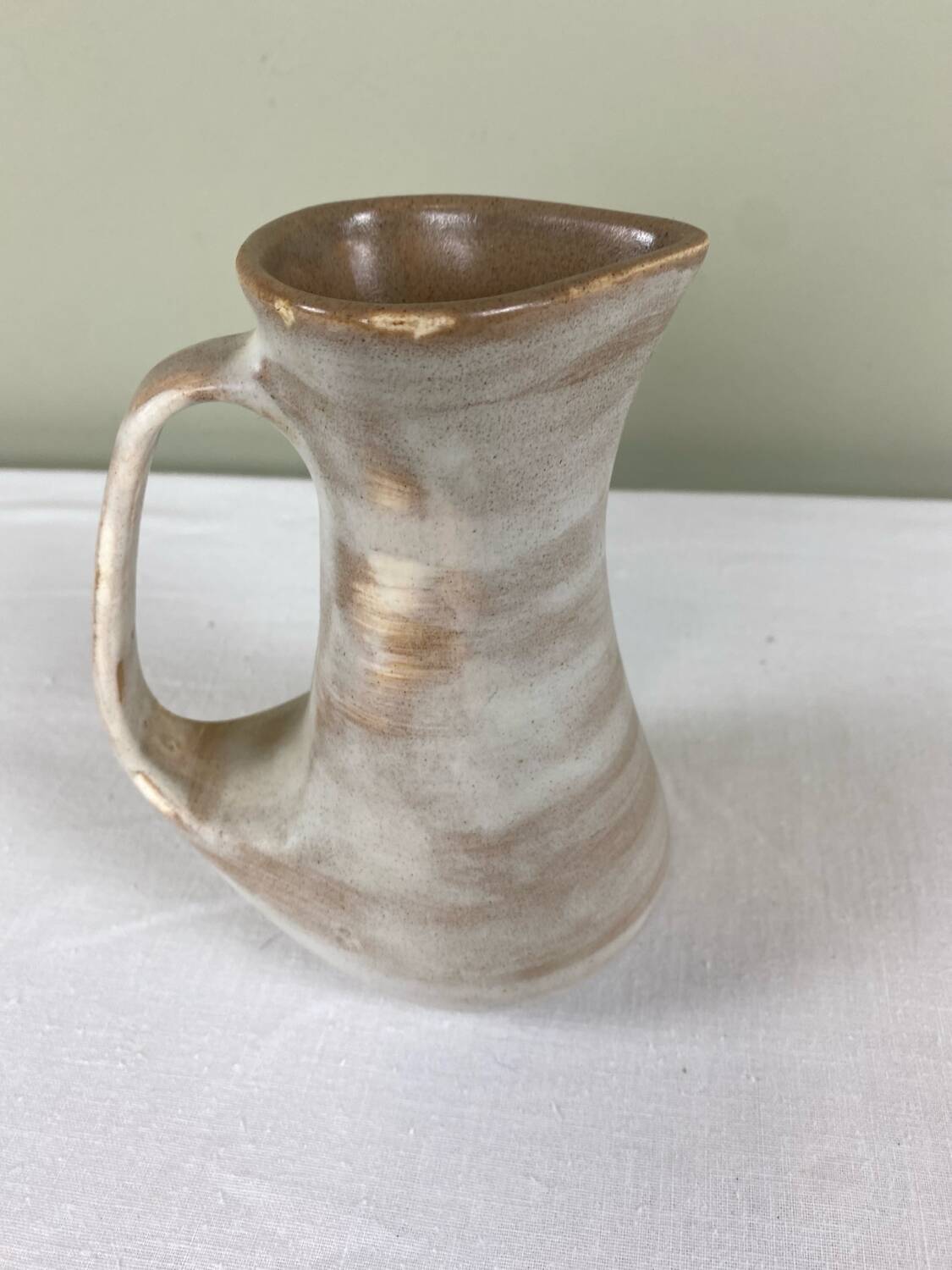 Niderviller earthenware carafe