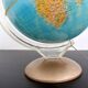 Globe terrestre, illumina italie 1960s  Format XL