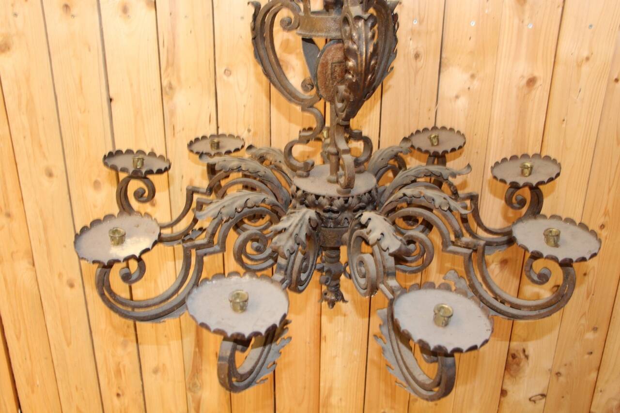 lustre en fer forgé XVIIIème XIXème aux armoiries