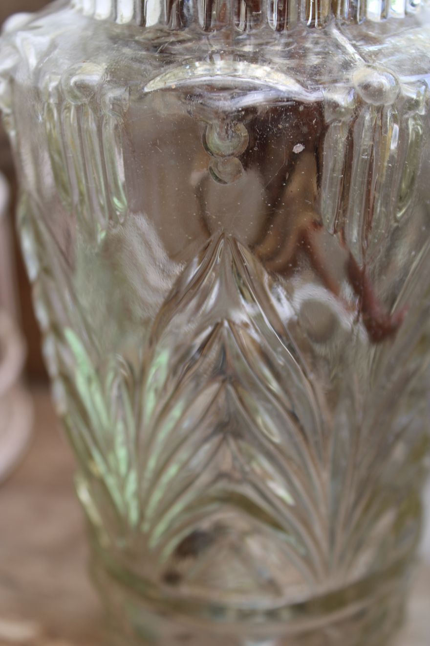 Transparent glass vase
