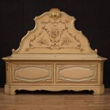 Venetian chest in lacquered and painted wood