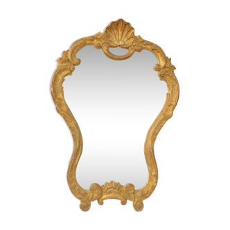 Golden mirror with shell 55x78cm