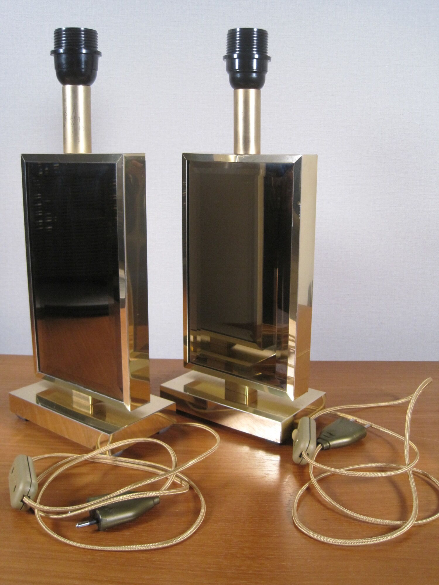 Pair of vintage design lamps seventies period 1970, Decorative Arts of the XX th