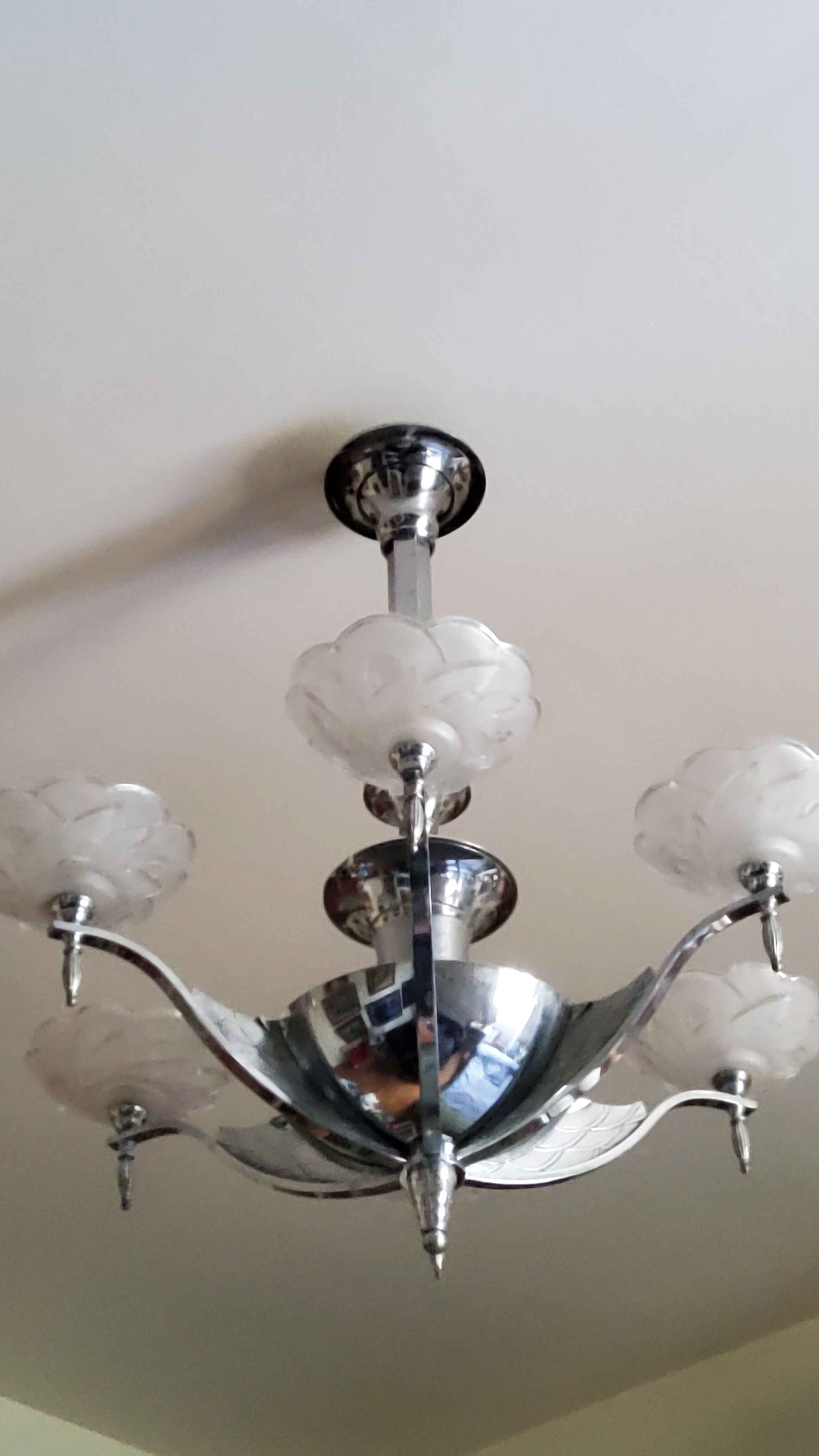 Art deco chandelier in chromed metal and glass 6 arms of lights