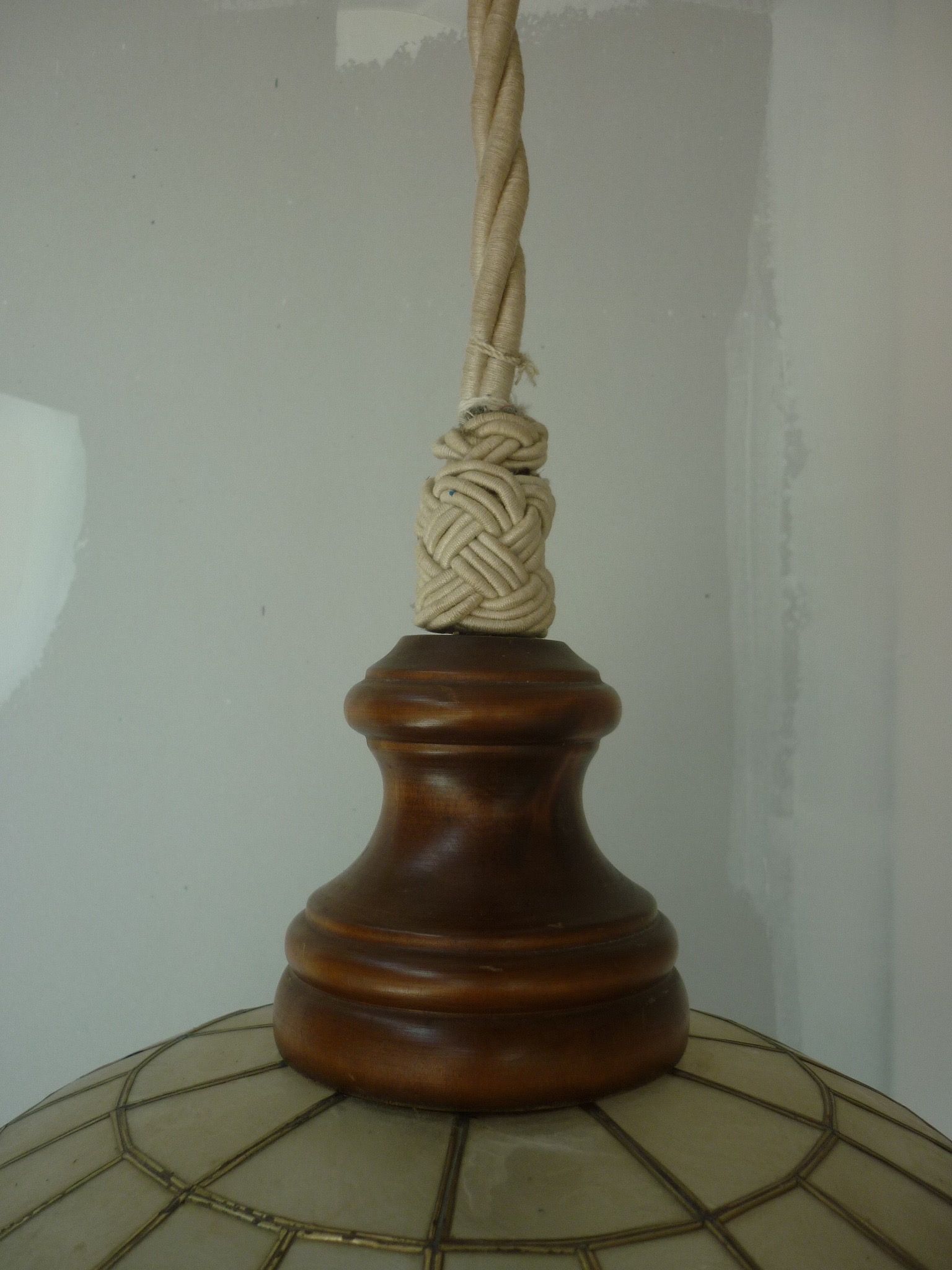Ceiling light suspension in mother-of-pearl and wood Ø 40 cm