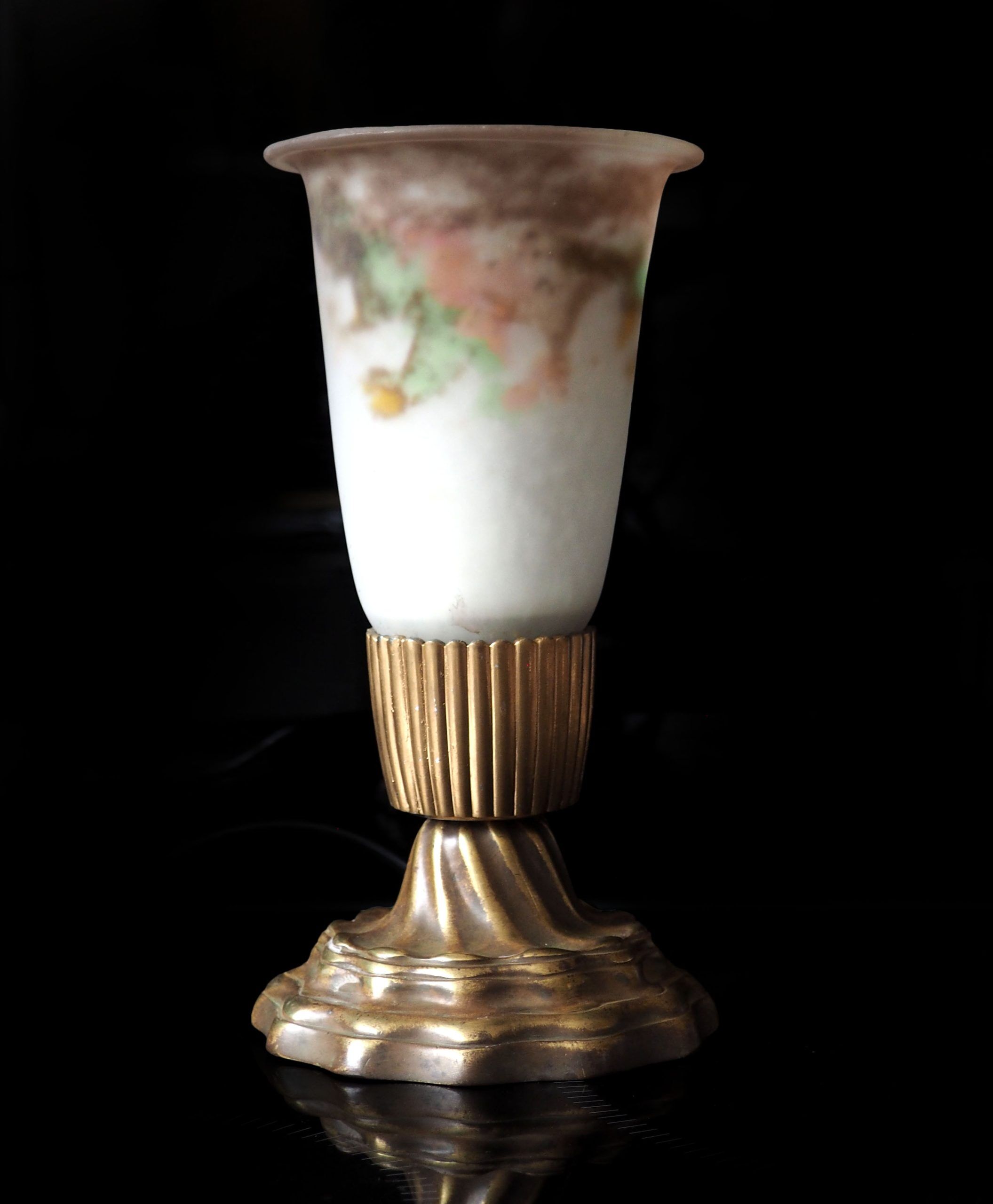 Muller brothers glass paste lamp