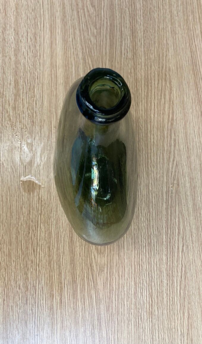Dame Jeanne, glass canister