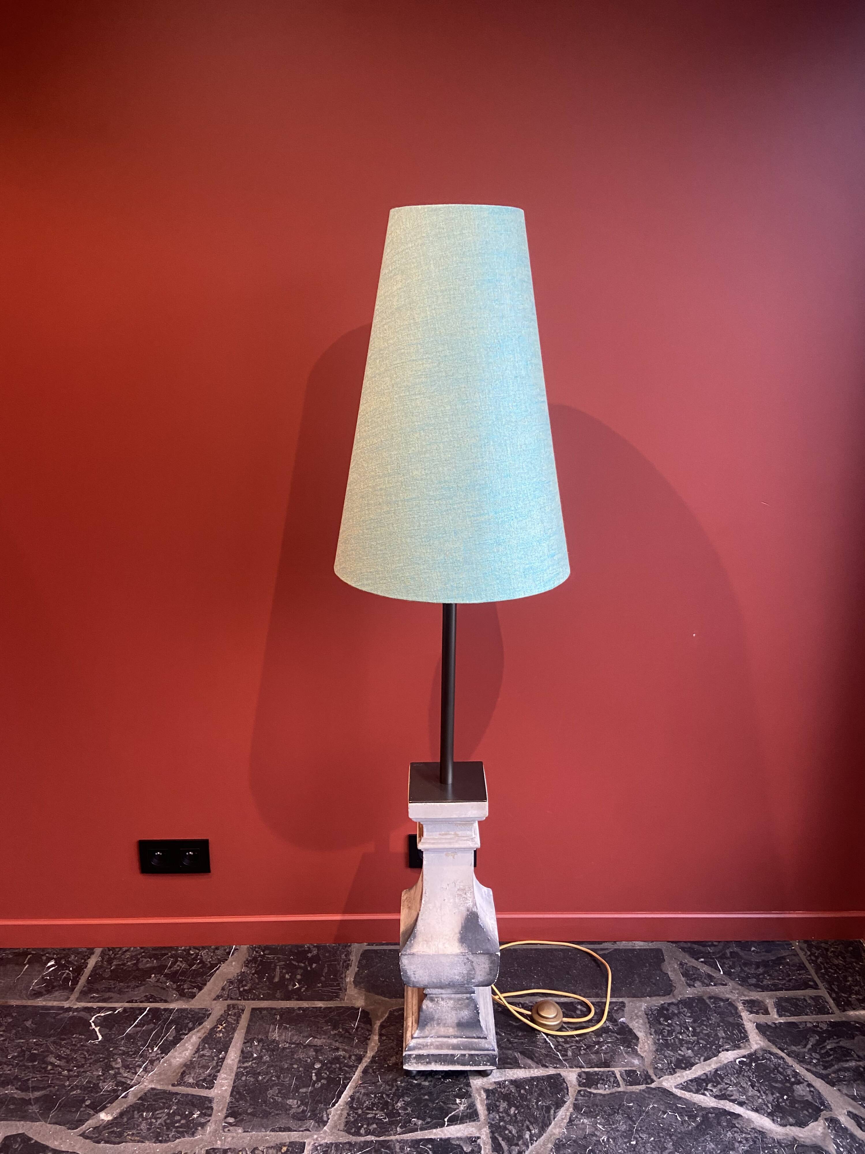 "Balustrade" lamp in terracotta, Ashoka silk shade, pistachio green.