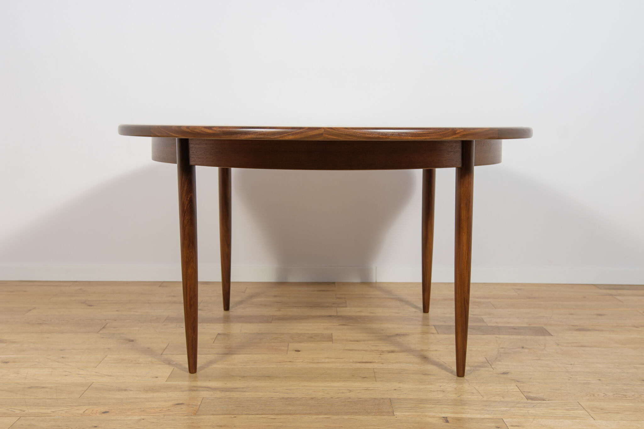 Mid-Century Round Teak Extending Dining Table from G-Plan, United Kingdom, 1960s